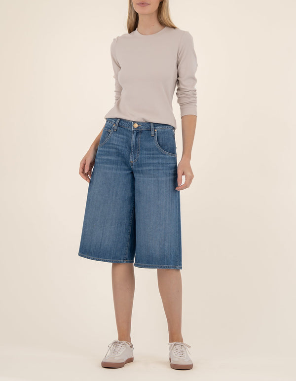 Mandy High Rise Bermuda Short, Exclusive in Certifying Wash