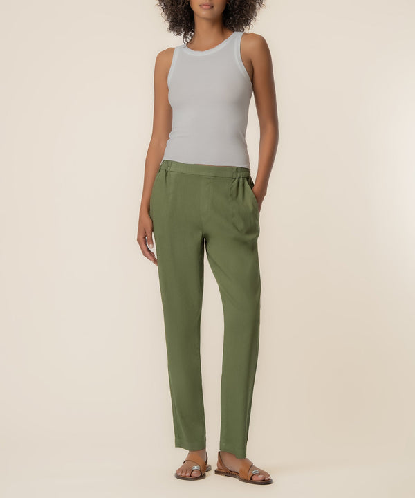 Rosalie Linen Tapered Pant in Dill