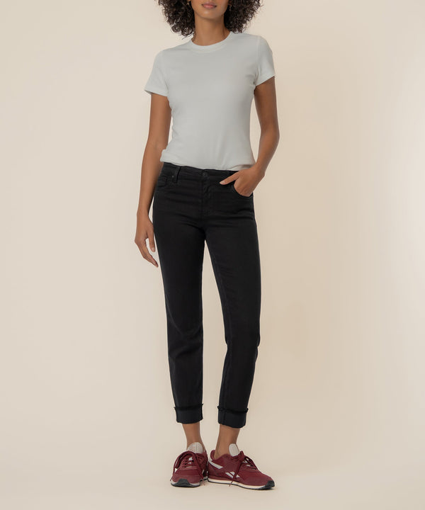 Amy Mid Rise Crop Straight Leg in Black