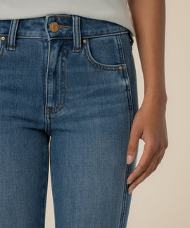 Natalie High Rise Bootcut in Alliance Wash