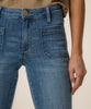 Amy Crop Straight Leg in Attractive Wash