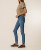 Amy Crop Straight Leg in Attractive Wash