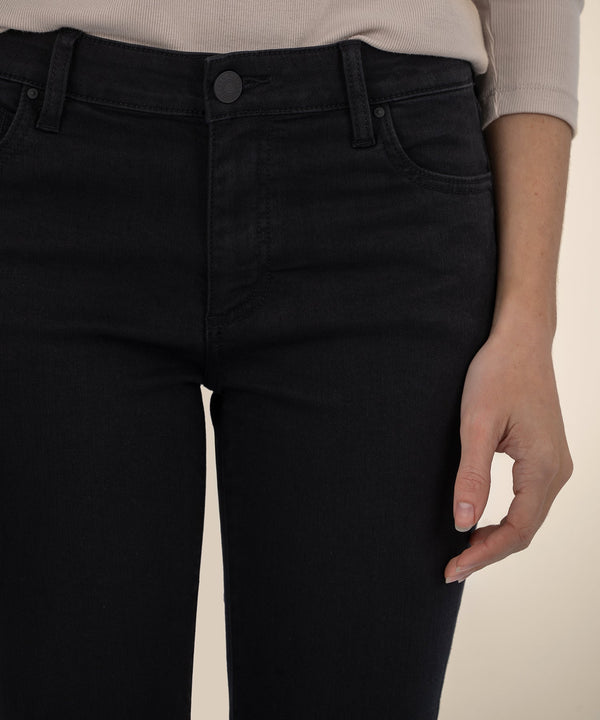 Catherine Mid Rise Boyfriend in Black