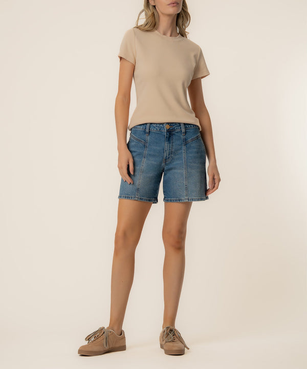 Hailey High Rise Short in Shine Wash